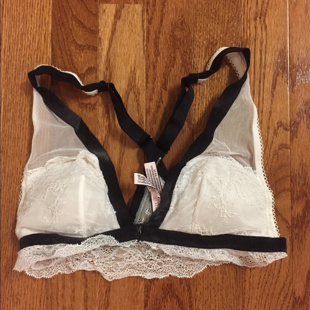 Victoria’s Secrets Bralett